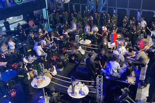 Kiểm tra 3 cơ sở giải trí, phát hiện 16 người dương tính ma túy