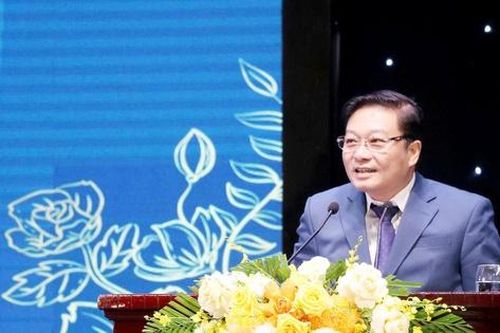 Lãnh đạo Nghệ An: Chính quyền đồng hành cùng doanh nghiệp, tạo sức bật cho phát triển