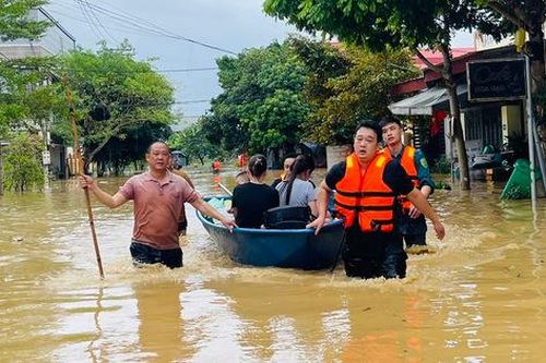 Đau lòng những giáo viên tử vong do thiên tai