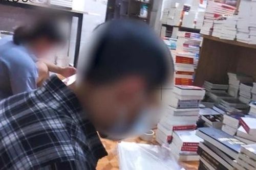 Lật tẩy đường dây bán sách giả, sách lậu: Bài 2 - Thâm nhập 'đại bản doanh'