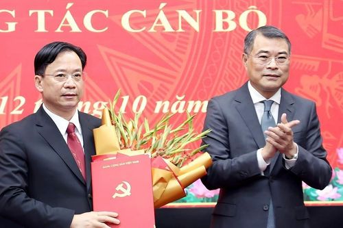 Chân dung Bí thư Tỉnh ủy Sơn La Hoàng Văn Nghiệm