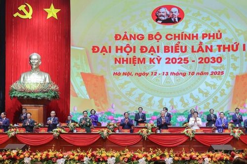 Việt Nam quyết tăng trưởng hai con số, GDP đầu người lên 8.500 USD năm 2030