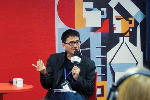 Bình ECUE, một doanh nhân xã hội kiểu mới