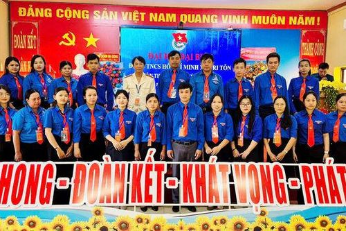 Đại hội đại biểu Đoàn Thanh niên Cộng sản Hồ Chí Minh Xã Tri Tôn lần thứ I
