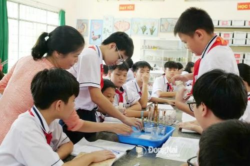 Trường THCS Hùng Vương: Điển hình tiên tiến trong đổi mới và nâng cao chất lượng giáo dục