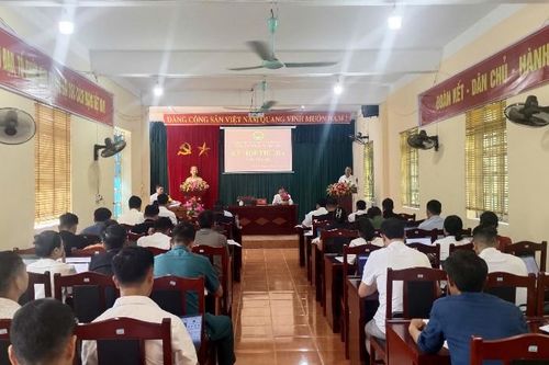 HĐND xã Khoen On khóa XXI, nhiệm kỳ 2021 - 2026: Kỳ họp thứ ba (kỳ họp chuyên đề)