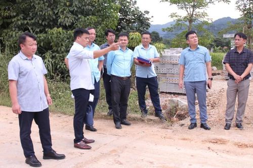 Khảo sát kết quả giải quyết kiến nghị của cử tri tại xã Tân Đoàn