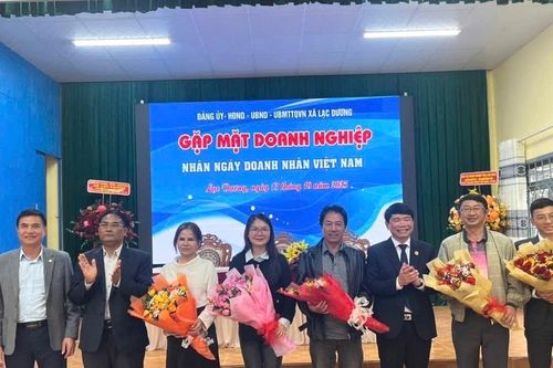 Xã Lạc Dương gặp mặt các doanh nghiệp nhân Ngày Doanh nhân Việt Nam