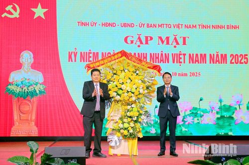 Gặp mặt kỷ niệm Ngày Doanh nhân Việt Nam năm 2025