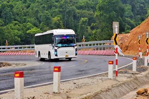 Hoàn thành khắc phục sạt lở đường đèo Khánh Lê trước mùa mưa bão