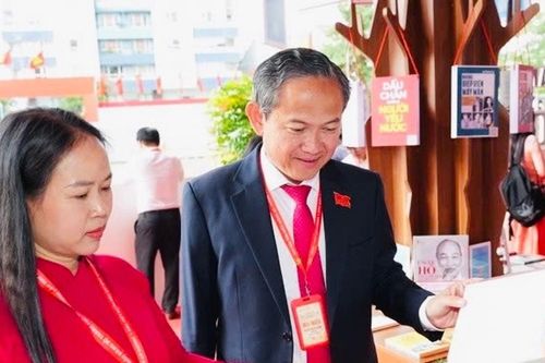 Dấu ấn phát triển của TP. Hồ Chí Minh tại triển lãm thành tựu báo chí - xuất bản
