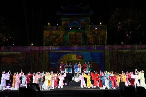 Lễ hội Văn hóa Thế giới lần thứ nhất tại Hà Nội khép lại thành công rực rỡ
