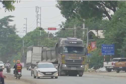 Mất an toàn giao thông trên tuyến đường Hồ Chí Minh
