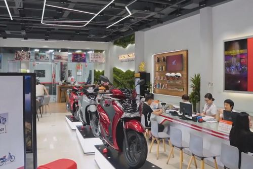 Sức tiêu thụ xe máy xăng của người Việt chững lại
