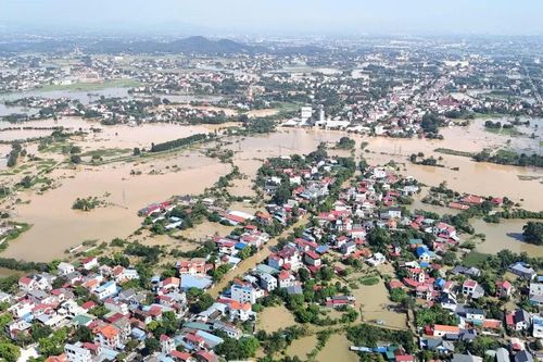 Rút báo động lũ cấp II trên sông Cà Lồ