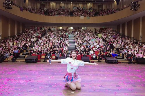 'Gia đình Haha' hội ngộ tại fan meeting Ngọc Thanh Tâm