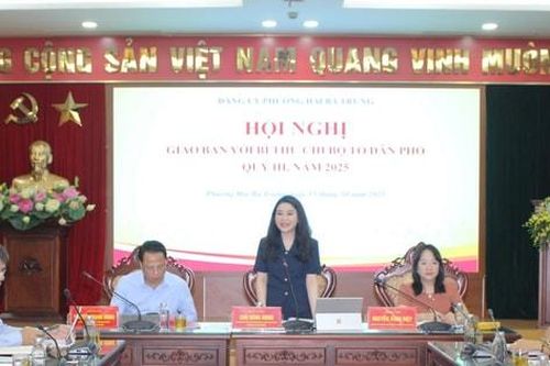 Đảng ủy phường Hai Bà Trưng giao ban với 60 bí thư chi bộ tổ dân phố