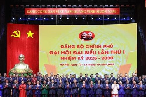 Thủ tướng Phạm Minh Chính: Thúc đẩy tăng trưởng GDP bình quân đạt 10%/năm trở lên