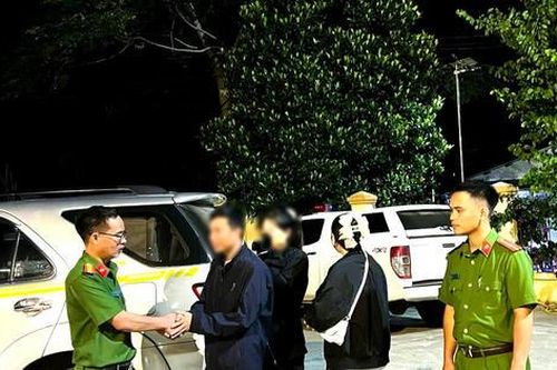 Lai Châu: Kịp thời ngăn chặn hai nữ sinh lớp 10 mắc bẫy lừa 'việc nhẹ, lương cao'