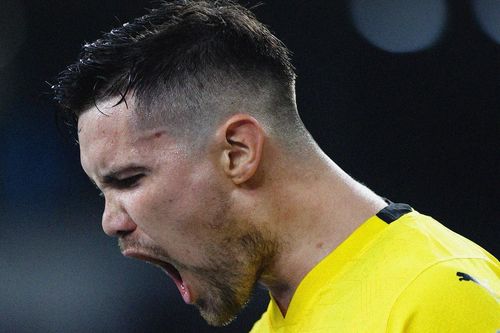 Malaysia đè bẹp Lào 5-1 nhờ bộ đôi nhập tịch