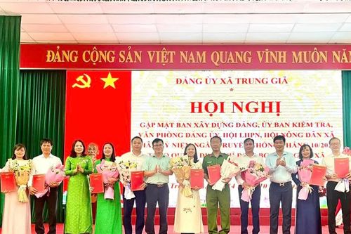 Xã Trung Giã: bổ sung 10 đồng chí tham gia Ban Chấp hành Đảng bộ xã nhiệm kỳ 2025-2030