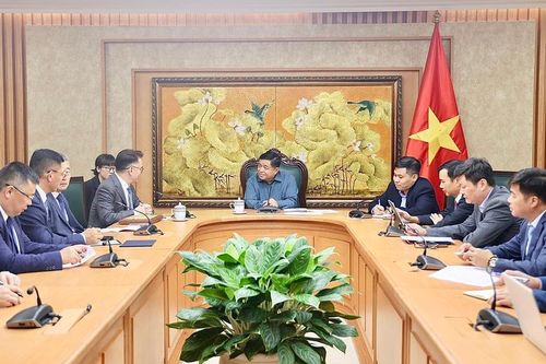 Khuyến khích Tập đoàn TCL chuyển giao công nghệ và hỗ trợ doanh nghiệp Việt Nam tham gia chuỗi cung ứng