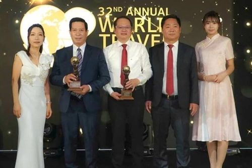 Vườn quốc gia Phong Nha-Kẻ Bàng nhận 'cú đúp' giải thưởng tại World Travel Awards 2025