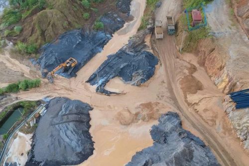 Vụ vỡ hồ chứa bùn tại Nhà máy luyện Gang thép Thái Nguyên: Gần 40 hộ dân bị ảnh hưởng
