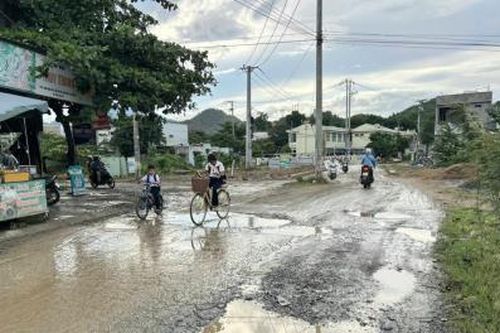 10 năm nắng bụi mưa bùn!