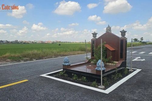 Động thái mới vụ ngôi mộ giữa đường khu dân cư ở Hải Phòng