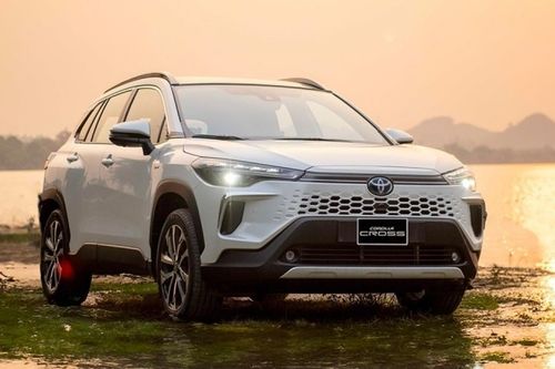 Top 5 mẫu xe hybrid bán chạy nhất tháng 9/2025: Toyota Corolla Cross HEV vươn lên dẫn đầu