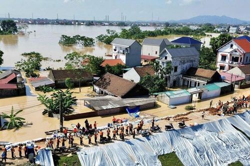 Bắc Ninh công bố tình huống khẩn cấp đối với 27 sự cố đê điều sau bão số 11