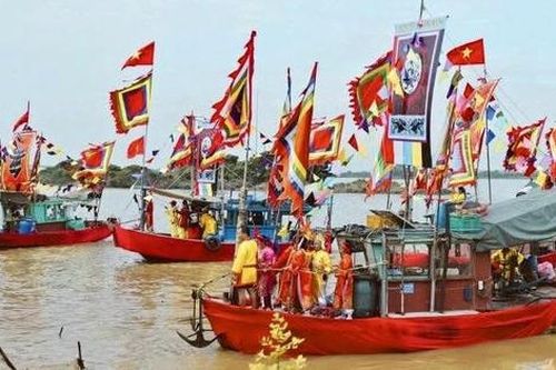 'Hào khí Đông A' vang vọng - Mãn nhãn Lễ Hội quân trên sông Lục Đầu 2025