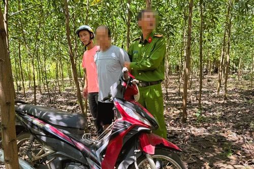 Bắt gã đàn ông cướp giật vé số