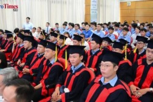 Thầy trò PV College hân hoan chào đón năm học mới 2025–2026