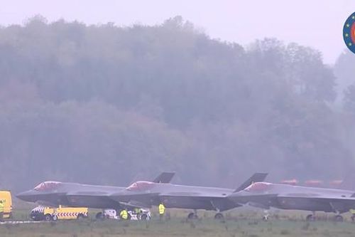 Bỉ tiếp nhận 3 tiêm kích F-35 đầu tiên, mở đường cho hàng chục F-16 tới Ukraine