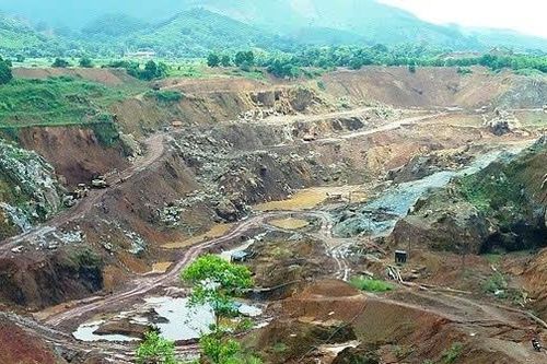 Xuất hiện vết nứt tại bãi thải mỏ sắt ở Thái Nguyên