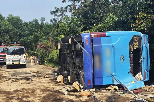 Nguyên nhân ban đầu vụ lật xe khách khiến 3 người tử vong ở Lào Cai