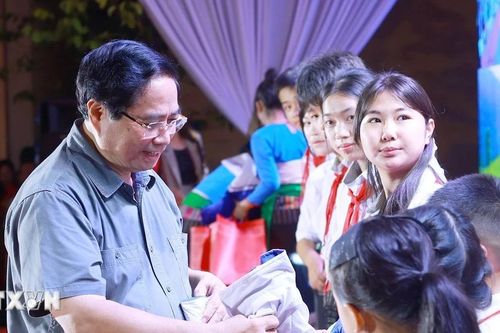 Thủ tướng dự khởi công trường học tại xã biên giới Bát Mọt của tỉnh Thanh Hóa