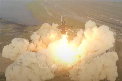 SpaceX phóng thử thành công tên lửa Starship thế hệ mới