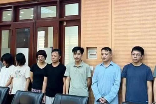 Phong tỏa khối tài sản hơn 900 tỷ đồng của Shark Bình và đồng phạm