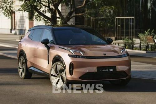 SUV Lynk & Co 08 sắp ra mắt chạy hơn 200 km không tốn xăng