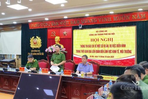 Khởi tố 4 đối tượng liên quan giả mạo thiết bị quan trắc tại Hà Nội
