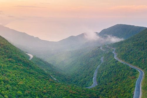 Gìn giữ 'lá phổi xanh' Bắc Hải Vân