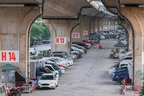 Bộ Xây dựng kiến nghị về tình trạng trông giữ xe dưới gầm cầu