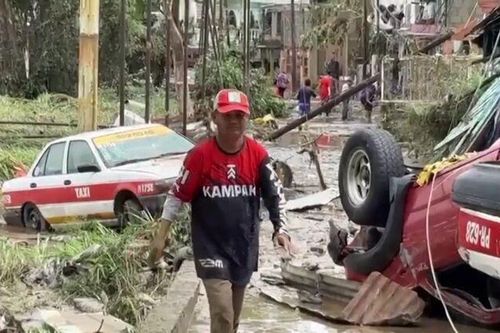 Mưa lớn kéo dài ở Mexico, gần 130 người thiệt mạng và mất tích