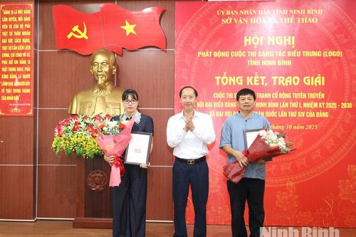 Phát động Cuộc thi sáng tác biểu trưng tỉnh Ninh Bình và tổng kết, trao giải Cuộc thi sáng tác tranh cổ động