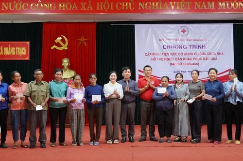 Hỗ trợ người dân bị ảnh hưởng bởi cơn bão số 10