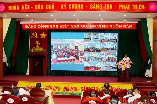 Tập huấn phương pháp rà soát hộ nghèo, cận nghèo