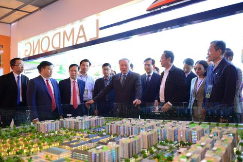 Lâm Đồng cam kết tạo điều kiện để nhà đầu tư phát triển bền vững